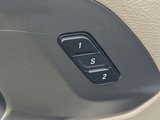 Used 2023 Chrysler Pacifica Touring-L image 6