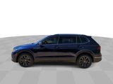 Used 2022 Volkswagen Tiguan SE w/ Panoramic Sunroof Package image 5