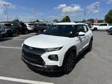 Used 2023 Chevrolet TrailBlazer ACTIV w/ Convenience Package image 2