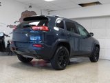 Used 2016 Jeep Cherokee Trailhawk image 4