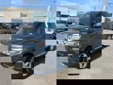 Used 2019 Ford Explorer XLT image 3