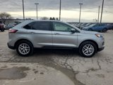 Used 2024 Ford Edge SEL image 5