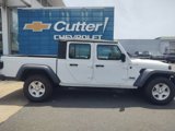 Used 2020 Jeep Gladiator Sport image 2