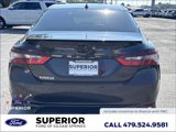 Used 2022 Toyota Camry SE image 4