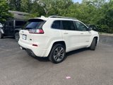 Used 2019 Jeep Cherokee Overland w/ Technology Group image 2