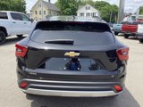 Used 2025 Chevrolet Trax LT w/ Sunroof Package image 4