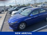 Used 2023 Hyundai Elantra SE image 3