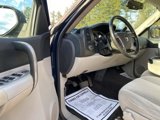 Used 2007 Chevrolet Silverado 2500 LT w/ Snow Plow Prep Package image 6