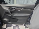 Used 2016 Nissan Rogue SV w/ SV Premium Package image 6