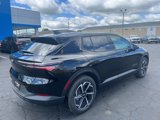 New 2025 Chevrolet Equinox EV LT w/ Comfort Package image 6
