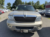 Used 2004 Lincoln Navigator Luxury image 2