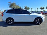 Used 2020 Volvo XC90 T6 R-Design image 4