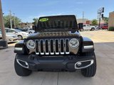 Used 2018 Jeep Wrangler Unlimited Sahara image 2