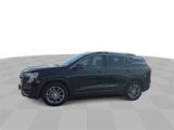 Certified 2022 GMC Terrain SLT image 5