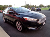 Used 2016 Ford Focus Titanium w/ Titanium Technology Package image 4