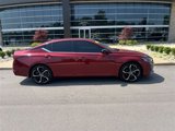 Used 2023 Nissan Altima 2.5 SR w/ SR Premium Package image 2