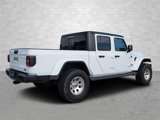 Used 2020 Jeep Gladiator Overland image 4