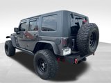Used 2018 Jeep Wrangler Unlimited Rubicon w/ Connectivity Group image 5
