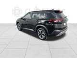 Used 2023 Nissan Rogue SV image 3