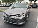Used 2022 Toyota Camry LE image 2