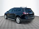 Used 2017 Chevrolet Traverse LT w/ Style and Technology Package image 5