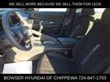New 2025 Hyundai Elantra Sport image 4