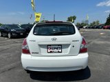 Used 2011 Hyundai Accent SE image 5