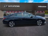 Used 2022 Hyundai Elantra SEL w/ Convenience + Premium Package image 5