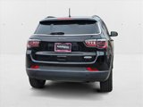 Used 2018 Jeep Compass Latitude image 4