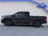 Used 2017 Nissan Titan S image 5