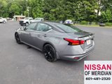 Used 2022 Nissan Altima 2.5 SR w/ Midnight Edition Package image 3
