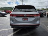 Used 2024 Volkswagen Atlas SE image 5