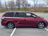 Used 2017 Toyota Sienna SE Premium image 4