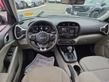 Used 2023 Kia Soul LX w/ LX Technology Package image 4