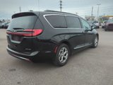 Certified 2023 Chrysler Pacifica Limited image 5