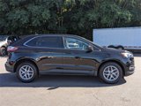 Certified 2022 Ford Edge SEL w/ Convenience Package image 2