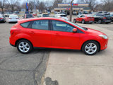 Used 2012 Ford Focus SE w/ SE Sport Pkg image 4