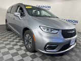 Used 2021 Chrysler Pacifica Touring-L image 3