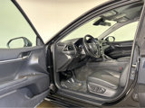 Used 2022 Toyota Camry SE image 2
