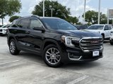 Used 2022 GMC Terrain SLT w/ Infotainment Package II image 2