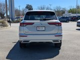 Used 2024 Mitsubishi Outlander SE image 4