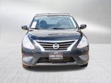 Used 2019 Nissan Versa SV image 2