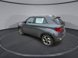 New 2025 Hyundai Venue SEL image 6