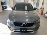 Used 2019 Volvo XC40 T5 Momentum image 2