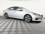 Used 2021 Nissan Altima 2.5 SV image 2