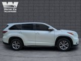 Used 2015 Toyota Highlander LE image 4