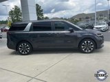 Used 2022 Kia Carnival EX image 5