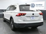 Used 2022 Volkswagen Tiguan SE w/ Panoramic Sunroof Package image 5