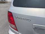 Used 2005 Kia Sorento LX image 3