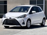 Used 2018 Toyota Yaris L image 3